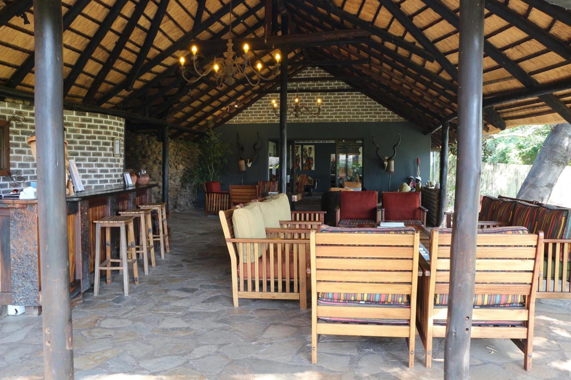 Mohlabetsi Safari Lodge *