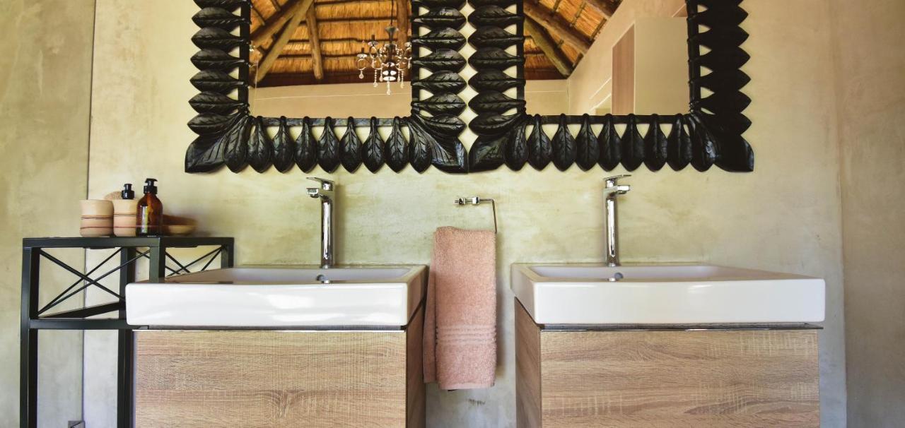 Mohlabetsi Safari Lodge Hoedspruit